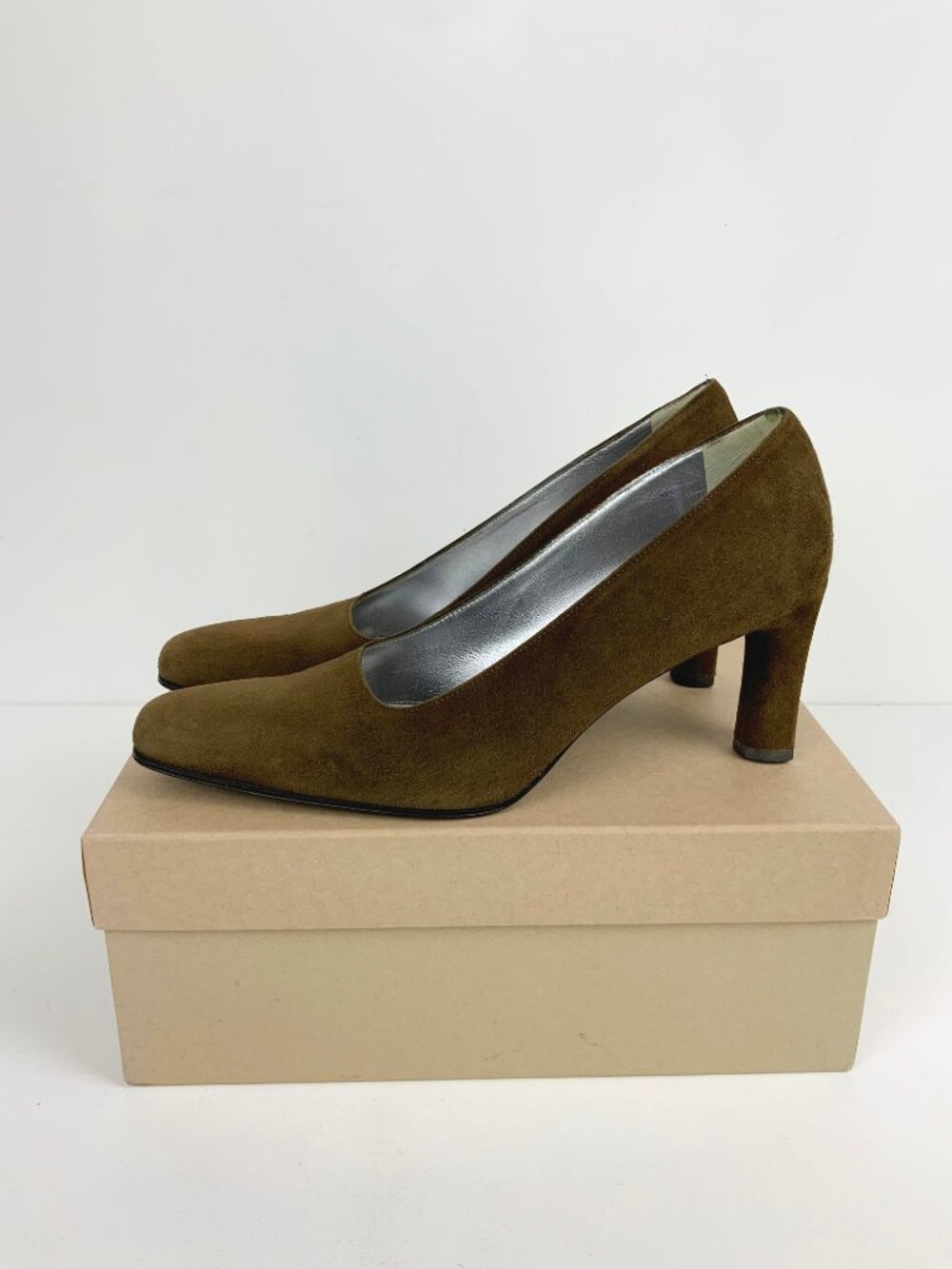 Vintage Joan & David Square-Toe Pumps Olive Green Suede Leather Sz 9.5 M - Picture 2 of 16